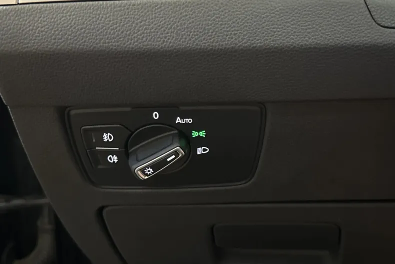 Volkswagen Passat din 2021 cu 75.409 km - oferta VOL247723 - foto 15