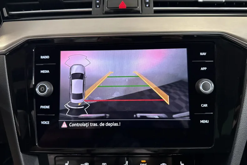 Volkswagen Passat din 2021 cu 75.409 km - oferta VOL247723 - foto 18