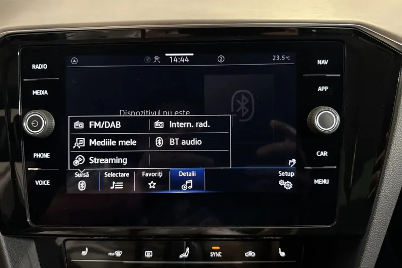 Volkswagen Passat din 2021 cu 75.409 km - oferta VOL247723 - foto 21