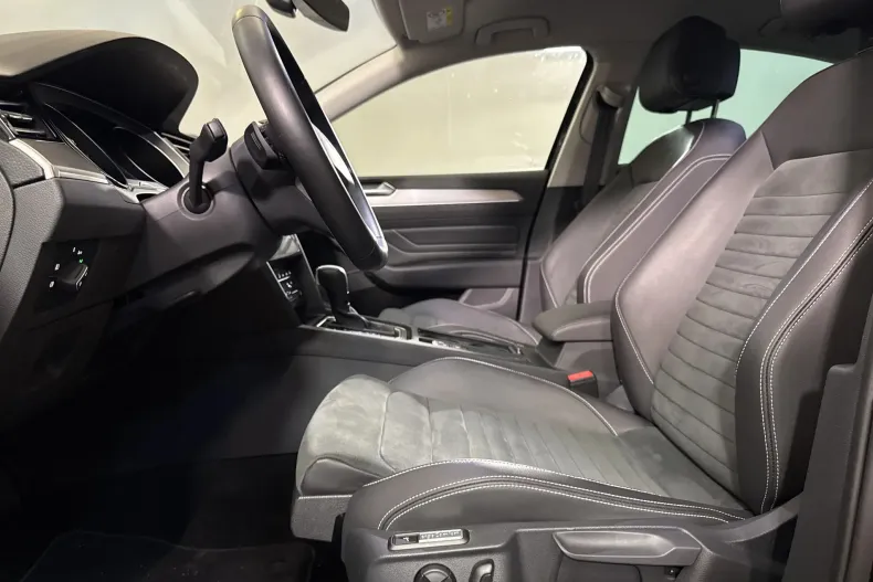 Volkswagen Passat din 2021 cu 75.409 km - oferta VOL247723 - foto 22