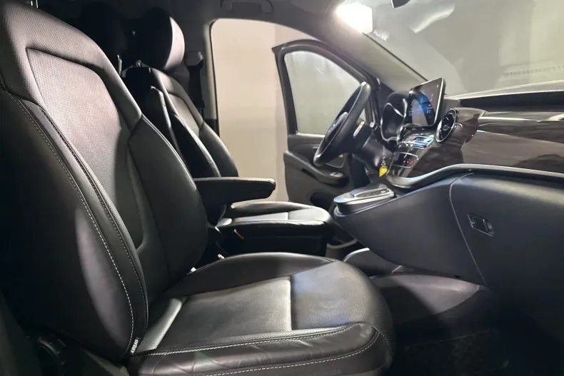 Mercedes-Benz V 250 (Clasa V) din 2021 cu 54.117 km - oferta MER247727 - foto 11