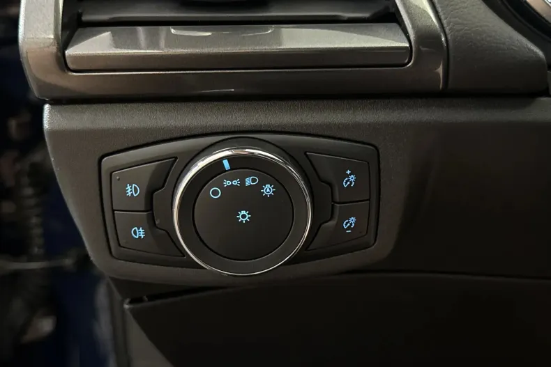 Ford Mondeo din 2021 cu 70.815 km - oferta FOR247728 - foto 15