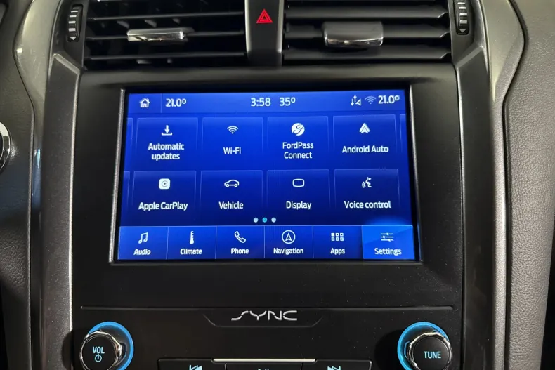 Ford Mondeo din 2021 cu 70.815 km - oferta FOR247728 - foto 21