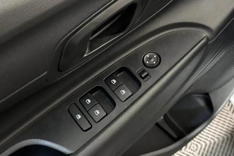 Hyundai i20 din 2022 cu 51.396 km - oferta HYU247732 - foto 14