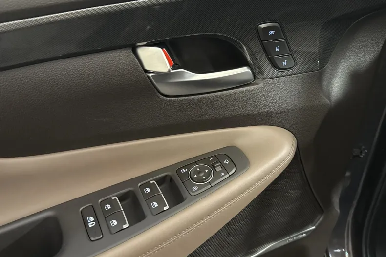 Hyundai Santa Fe din 2021 cu 165.228 km - oferta HYU247734 - foto 14