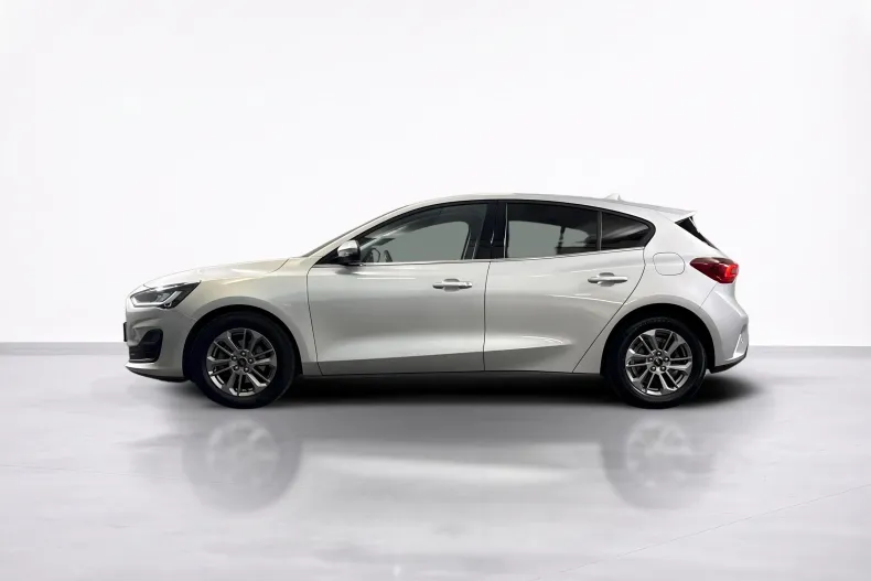 Ford Focus din 2023 cu 47.636 km - oferta FOR247738 - foto 2