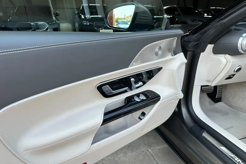 Mercedes-Benz SL 55 AMG (Clasa SL) din 2023 cu 17.745 km - oferta MER247741 - foto 13