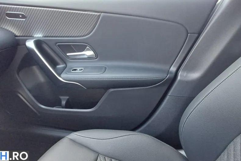 Mercedes-Benz A 180 (Clasa A) din 2026 cu 10 km - oferta MER247752 - foto 15