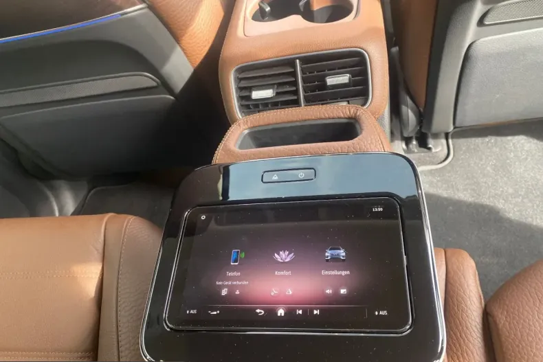 Mercedes-Benz GLS 580 (Clasa GLS) din 2023 cu 33.900 km - oferta MER247761 - foto 9