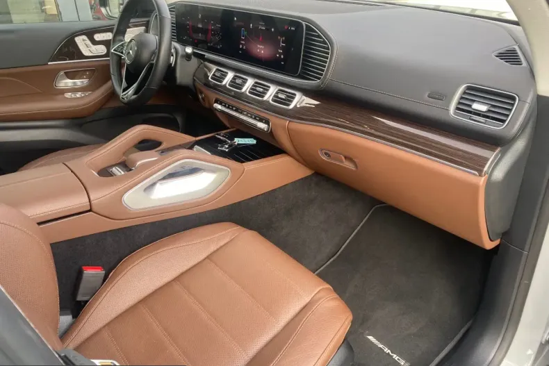 Mercedes-Benz GLS 580 (Clasa GLS) din 2023 cu 33.900 km - oferta MER247761 - foto 10