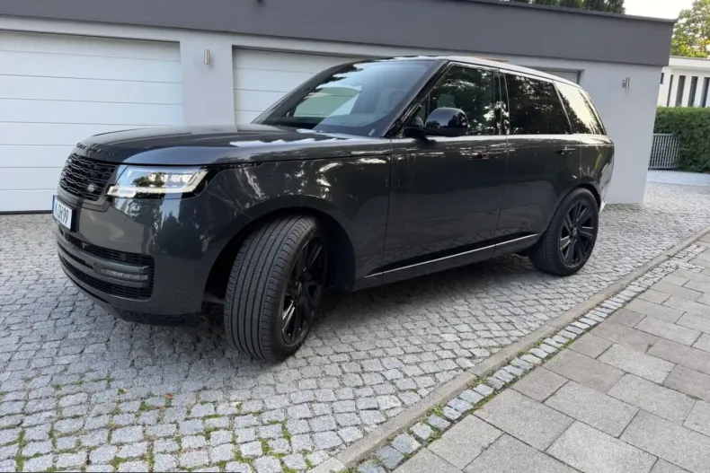 Land Rover Range Rover din 2025 cu 19.800 km - oferta LAN247785 - foto 1