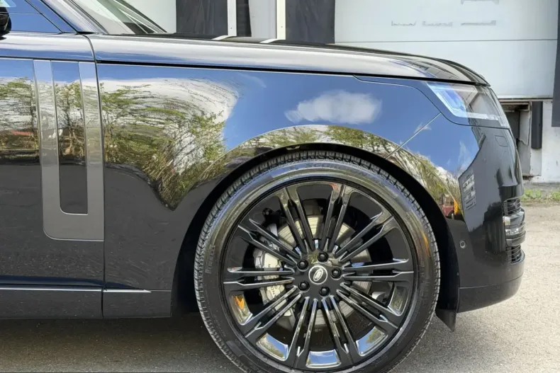 Land Rover Range Rover din 2025 cu 22.500 km - oferta LAN247786 - foto 33
