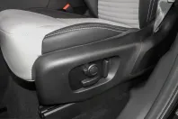Land Rover Discovery din 2025 cu 13.757 km - oferta LAN247788 - foto 15