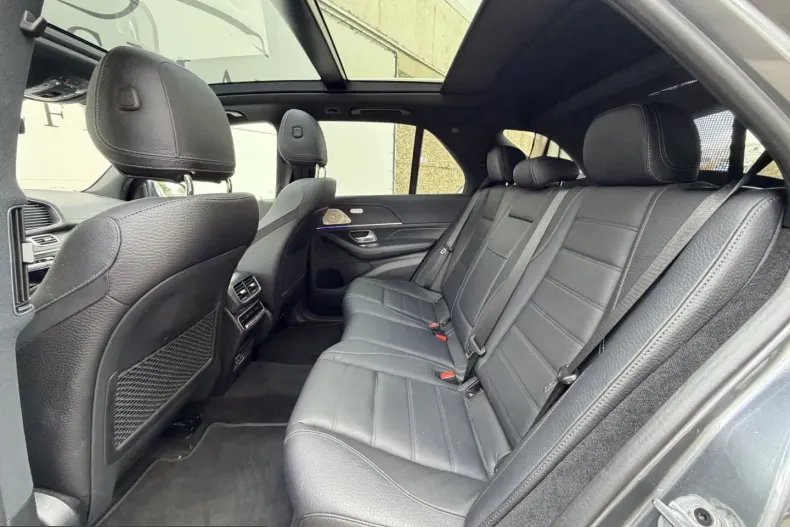 Mercedes-Benz GLE 350 (Clasa GLE) din 2023 cu 68.400 km - oferta MER247793 - foto 5