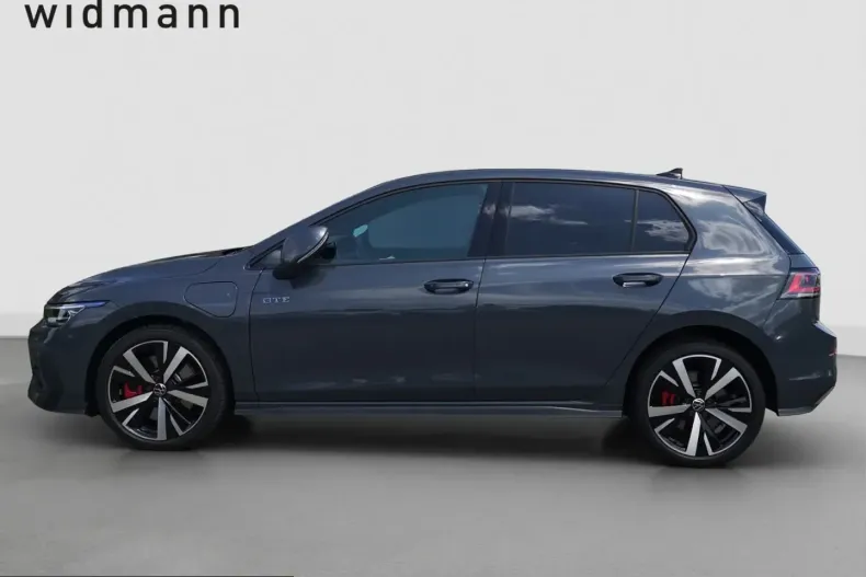 Volkswagen Golf din 2024 cu 17.800 km - oferta VOL247799 - foto 5