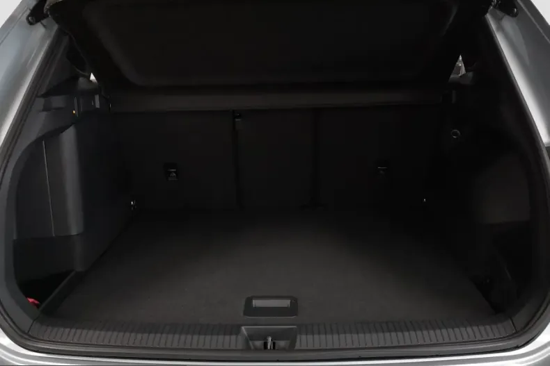 Volkswagen Tiguan din 2025 cu 15.500 km - oferta VOL247801 - foto 17