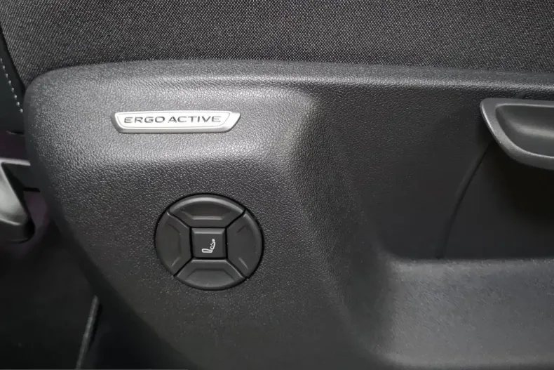 Volkswagen Tiguan din 2025 cu 15.500 km - oferta VOL247801 - foto 23