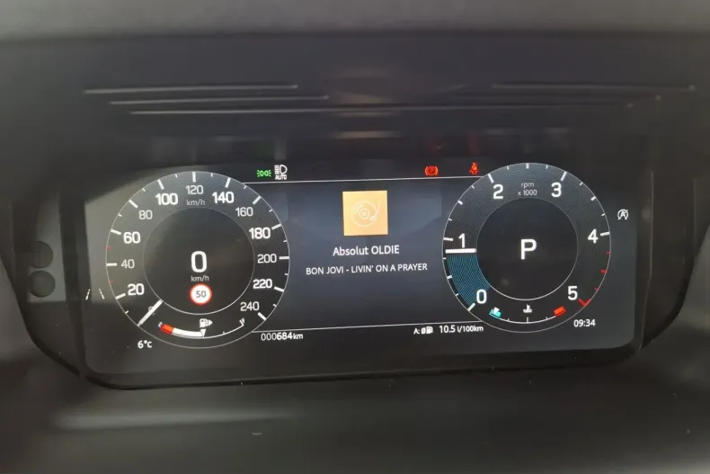 Land Rover Discovery Sport din 2025 cu 2.950 km - oferta LAN247804 - foto 18