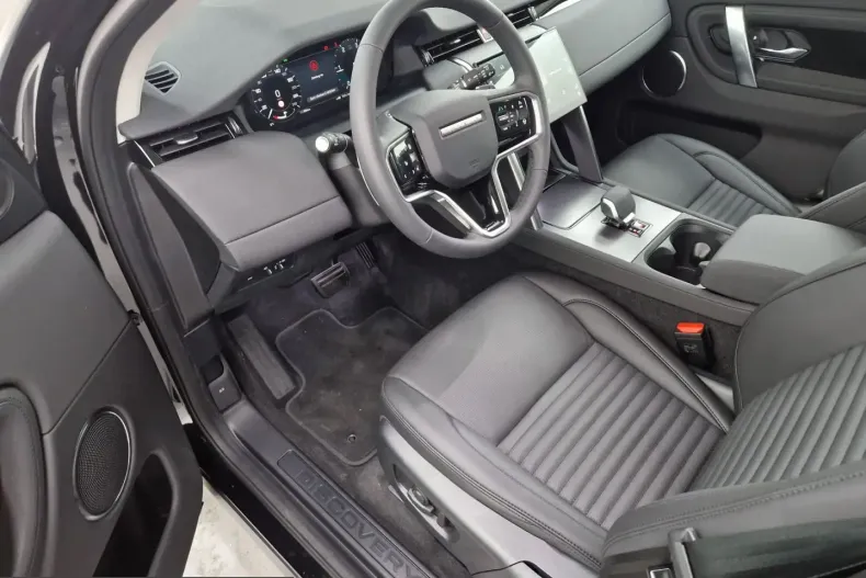Land Rover Discovery Sport din 2025 cu 2.950 km - oferta LAN247804 - foto 35