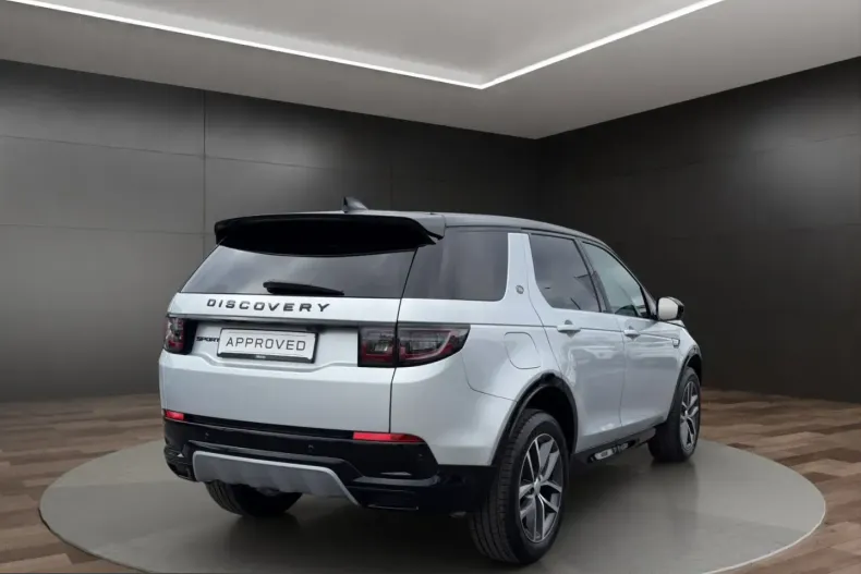 Land Rover Discovery Sport din 2025 cu 15.115 km - oferta LAN247806 - foto 4