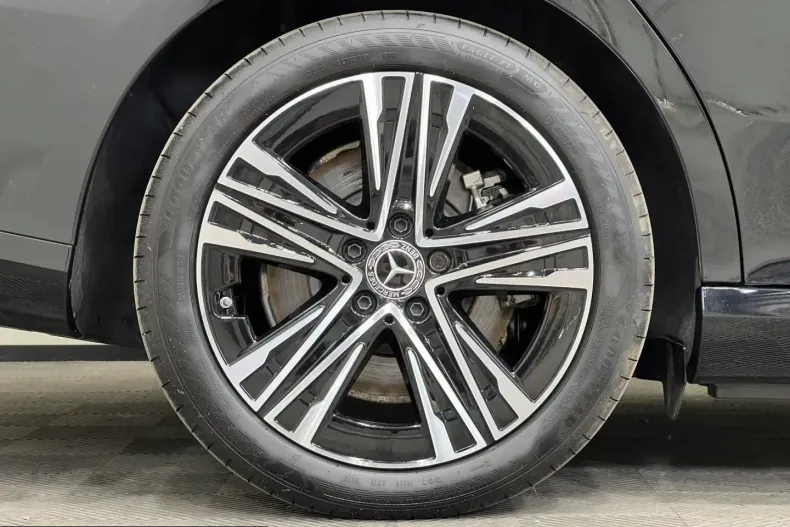 Mercedes-Benz CLA 250 (Clasa CLA) din 2025 cu 3.040 km - oferta MER247808 - foto 9