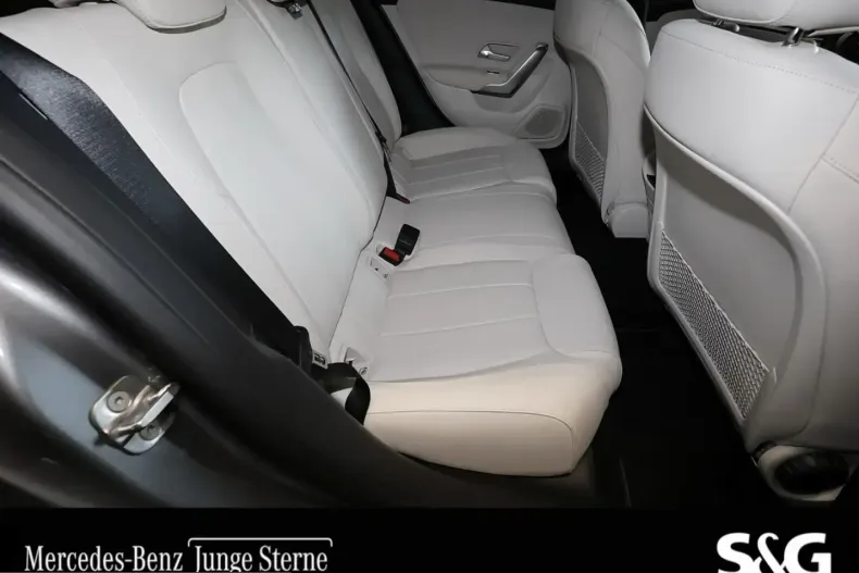 Mercedes-Benz CLA 180 (Clasa CLA) din 2025 cu 4.490 km - oferta MER247810 - foto 6
