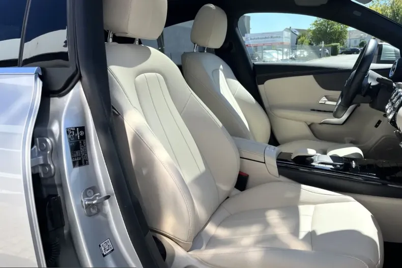 Mercedes-Benz CLA 250 (Clasa CLA) din 2022 cu 91.600 km - oferta MER247811 - foto 5