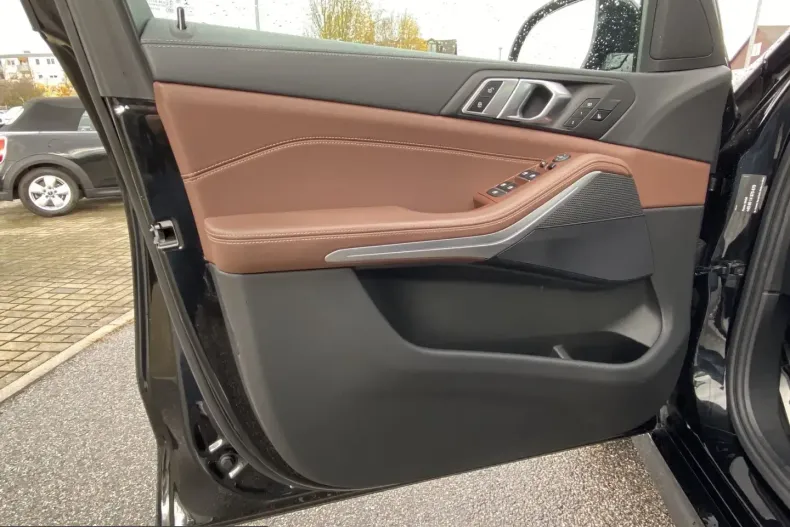 BMW X5 (Seria X) din 2022 cu 90.193 km - oferta BMW247824 - foto 13