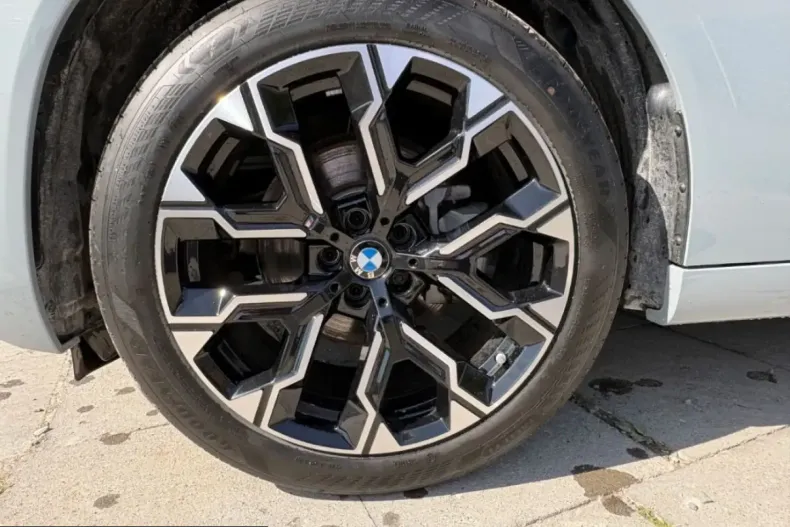 BMW X3 (Seria X) din 2025 cu 25.200 km - oferta BMW247838 - foto 3