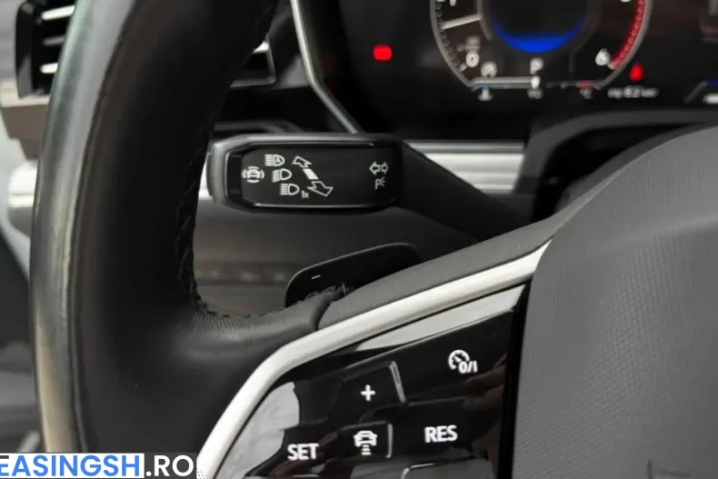 Volkswagen Touareg din 2022 cu 133.000 km - oferta VOL247852 - foto 18