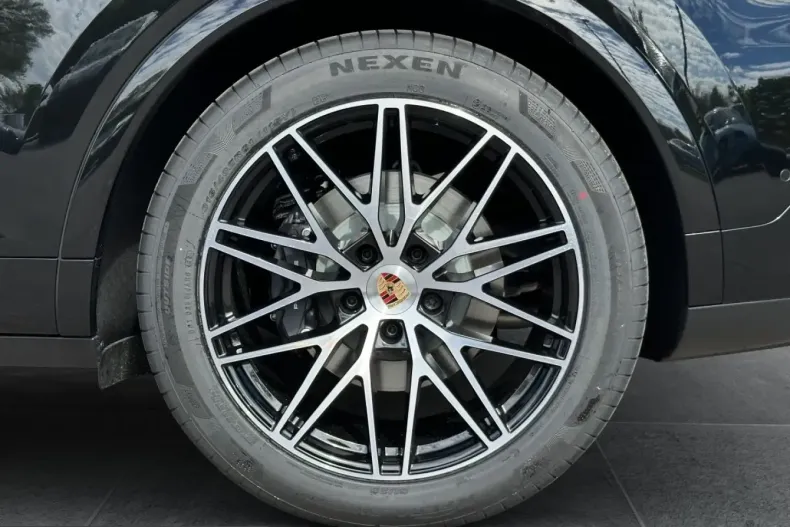 Porsche Cayenne din 2025 cu 12.900 km - oferta POR247857 - foto 7