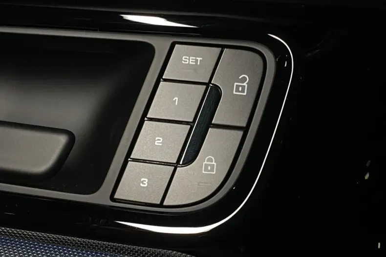 Porsche Panamera din 2025 cu 6.600 km - oferta POR247858 - foto 25