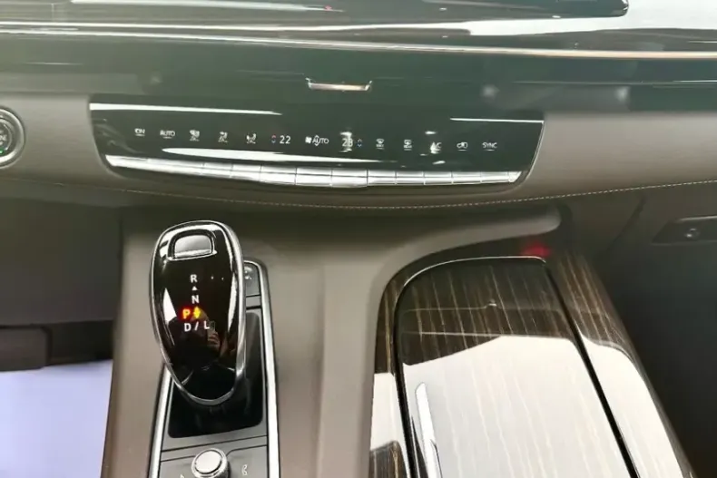 Cadillac Escalade din 2022 cu 72.000 km - oferta CAD247865 - foto 9