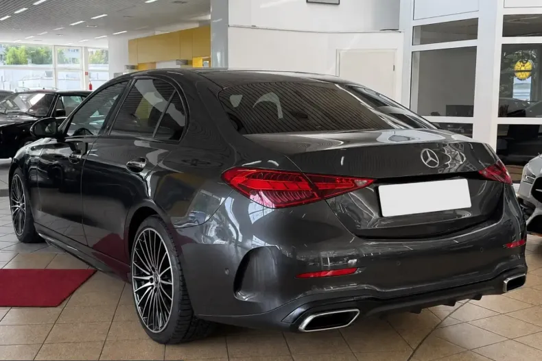 Mercedes-Benz C 300 (Clasa C) din 2023 cu 25.800 km - oferta MER247874 - foto 3