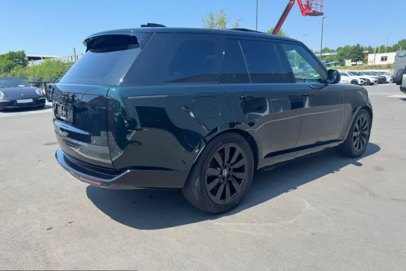 Land Rover Range Rover din 2024 cu 49.000 km - oferta LAN247879 - foto 3