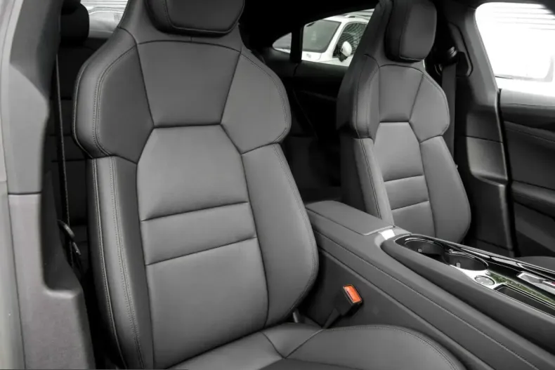 Audi e-tron GT din 2023 cu 46.479 km - oferta AUD247880 - foto 6