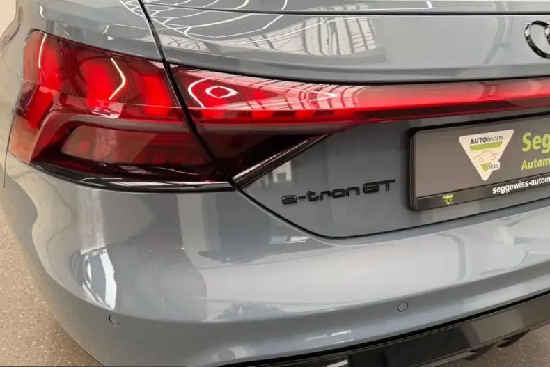 Audi e-tron GT din 2023 cu 42.125 km - oferta AUD247881 - foto 18