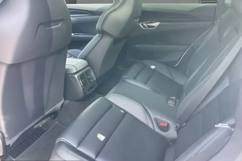 Audi e-tron GT din 2022 cu 41.200 km - oferta AUD247883 - foto 10