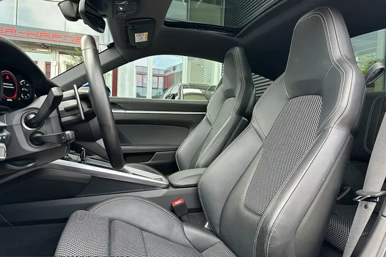 Porsche 911 din 2024 cu 12.210 km - oferta POR247903 - foto 20
