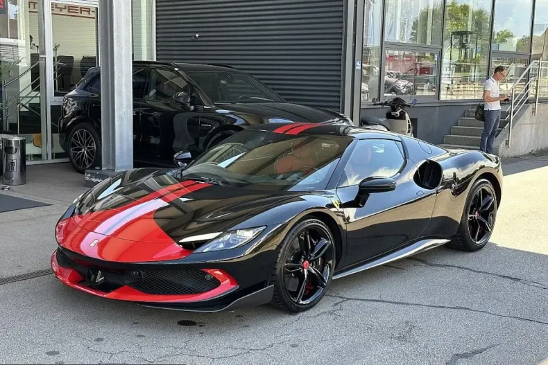 Ferrari 296 GTB din 2024 cu 5.900 km - oferta FER247904 - foto 3