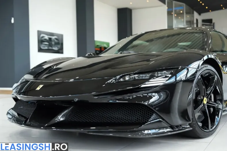 Ferrari SF90 din 2022 cu 1.146 km - oferta FER247909 - foto 7