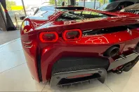 Ferrari SF90 din 2021 cu 7.000 km - oferta FER247910 - foto 12