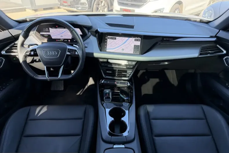 Audi e-tron GT din 2022 cu 56.483 km - oferta AUD247911 - foto 3