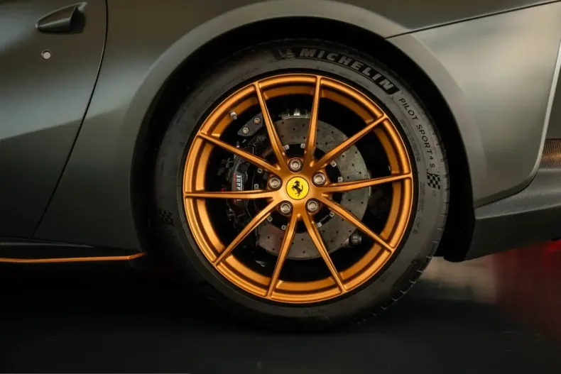 Ferrari 812 din 2022 cu 8.070 km - oferta FER247913 - foto 9