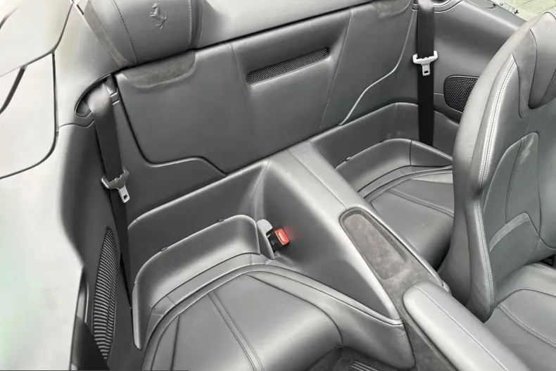Ferrari Roma din 2024 cu 1.900 km - oferta FER247915 - foto 19