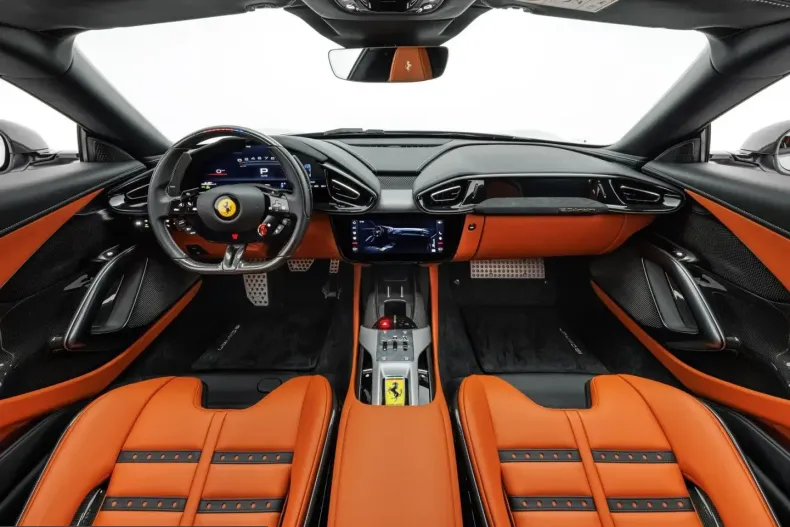 Ferrari 12Cilindri din 2025 cu 1.600 km - oferta FER247917 - foto 4