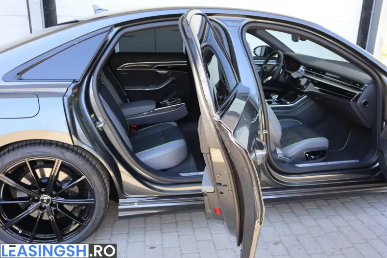 Audi A8 din 2024 cu 3.100 km - oferta AUD247919 - foto 12