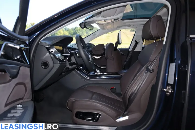 Audi A8 din 2025 cu 10.000 km - oferta AUD247924 - foto 12