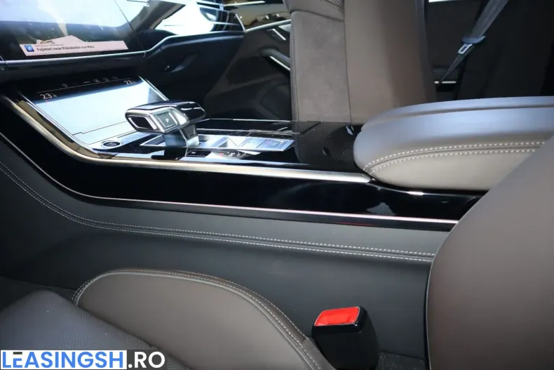 Audi A8 din 2025 cu 10.000 km - oferta AUD247924 - foto 17