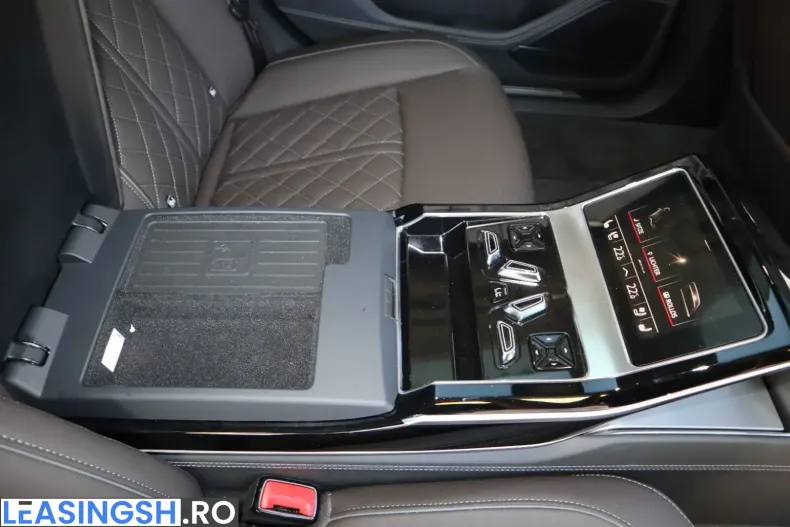 Audi A8 din 2025 cu 10.000 km - oferta AUD247924 - foto 34